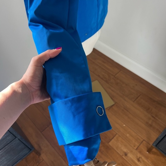 Blue Jacket - Picture 11 of 11